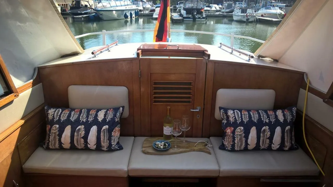 Bootsliebe Hotel Dusseldorf